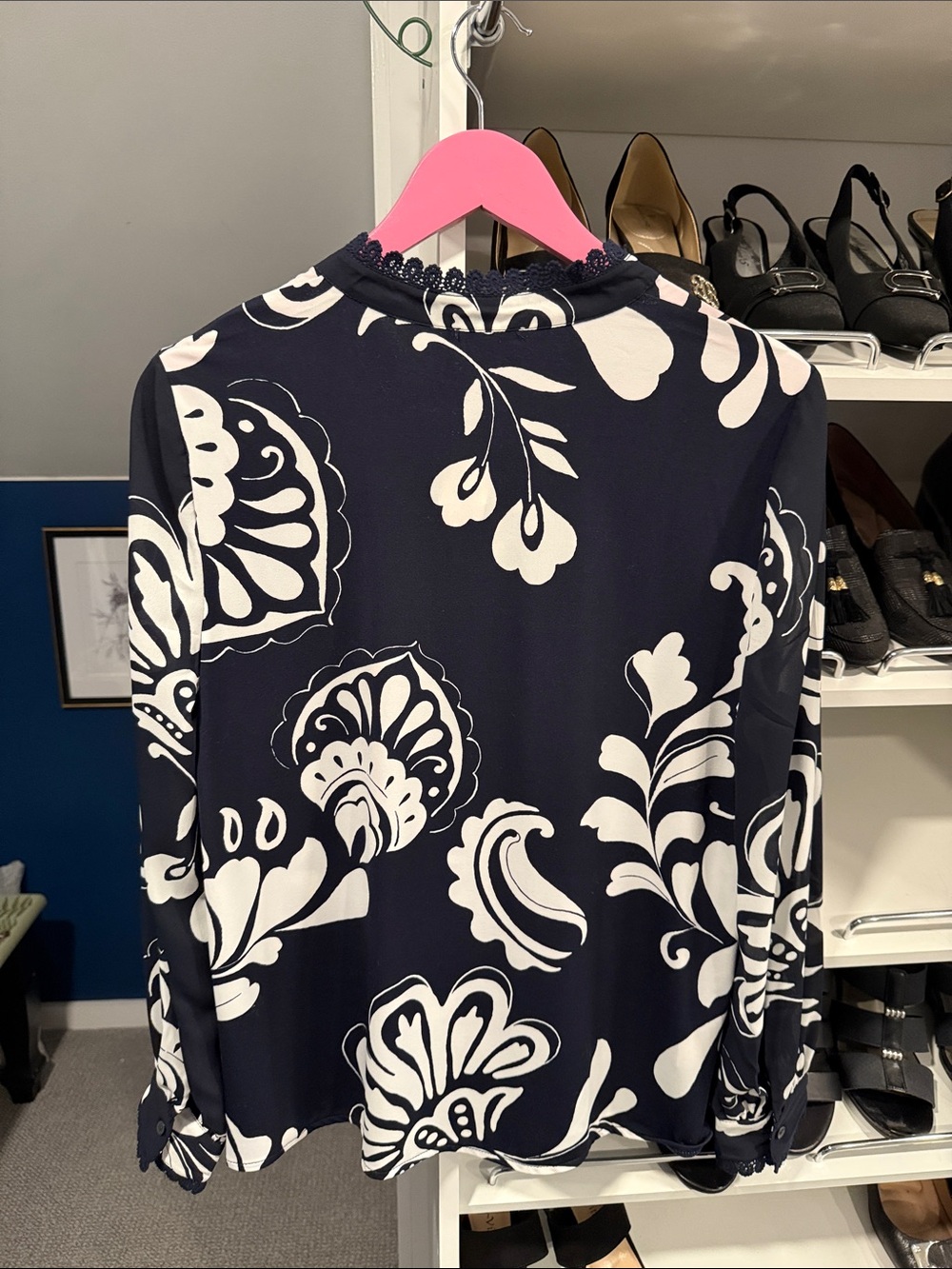 Ann Taylor Black and White Floral Button-Front Blouse - Picture 2 of 6